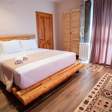 Villa Maxhaku *